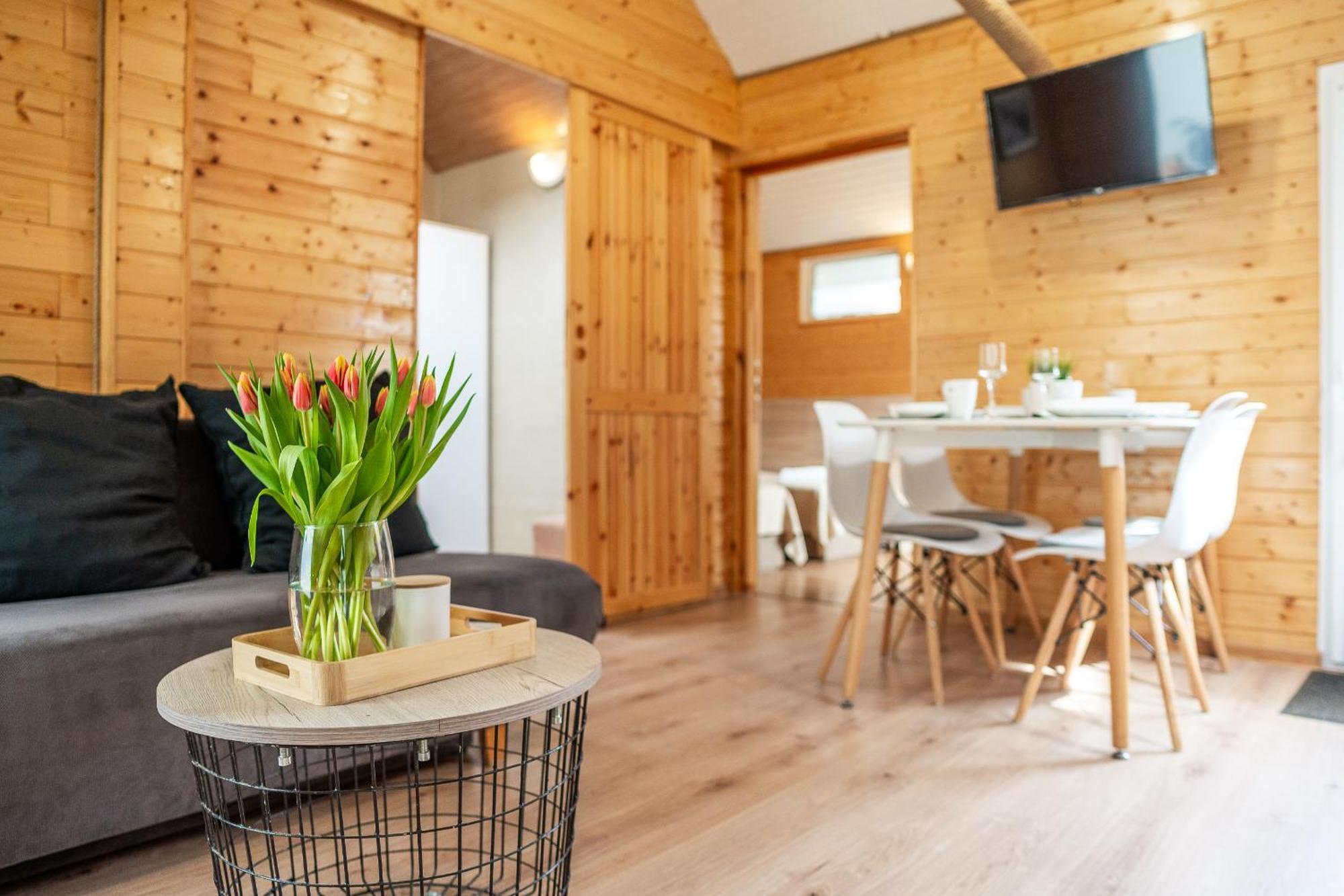 Max Apartamenty - Pokoje - Domki - Restauracja - Basen Mielno  Exteriér fotografie