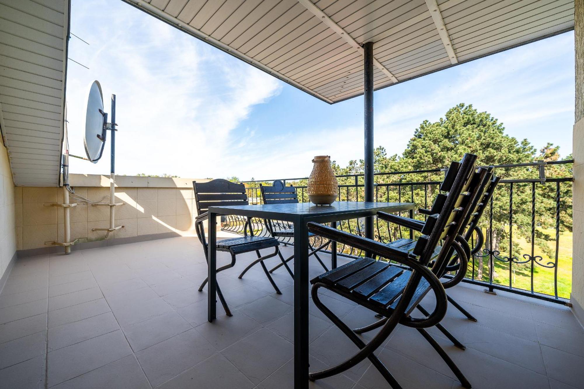Max Apartamenty - Pokoje - Domki - Restauracja - Basen Mielno  Exteriér fotografie