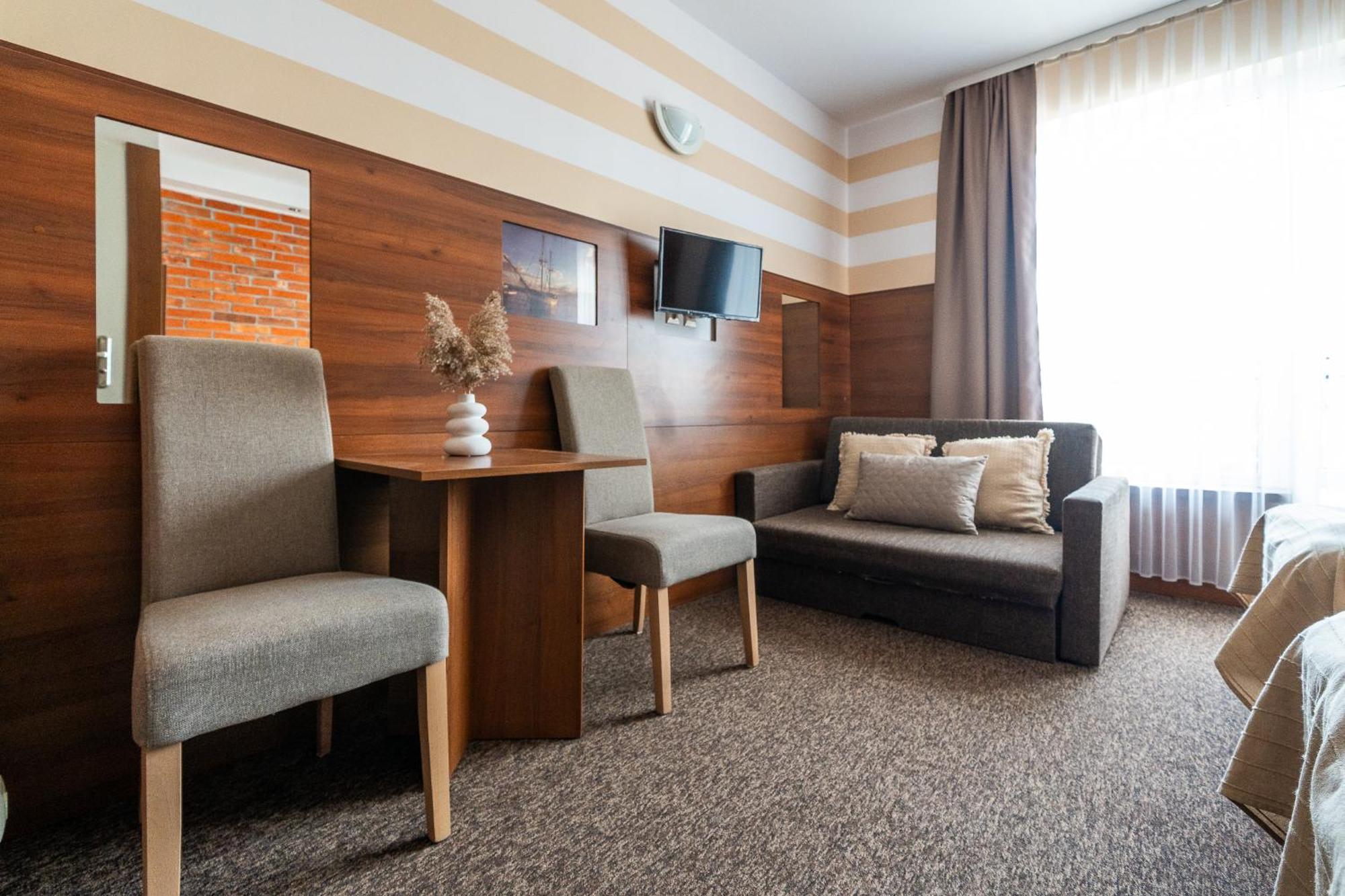 Max Apartamenty - Pokoje - Domki - Restauracja - Basen Mielno  Exteriér fotografie